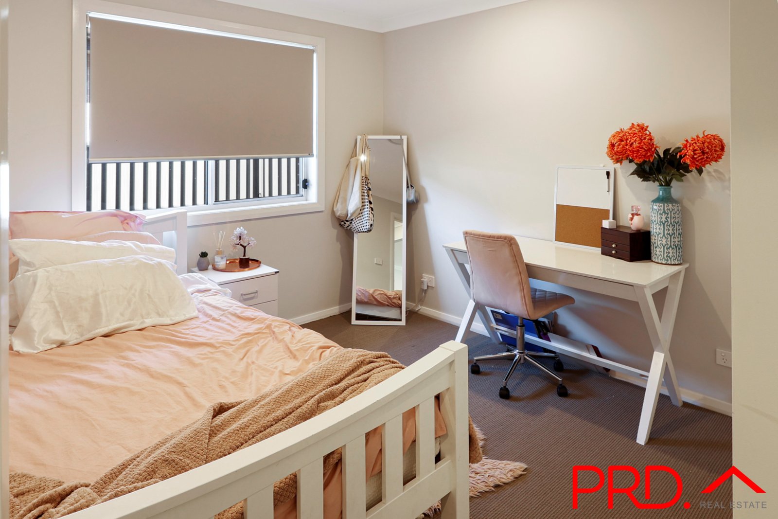 23 Grand Meadows Drive TAMWORTH 10