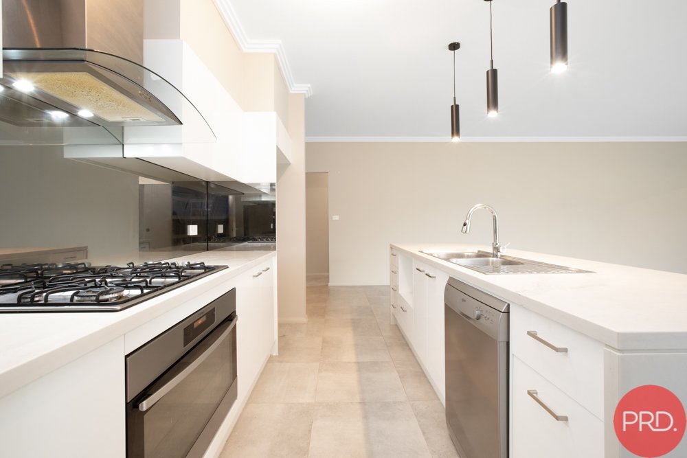 23 Grand Parade RUTHERFORD 5