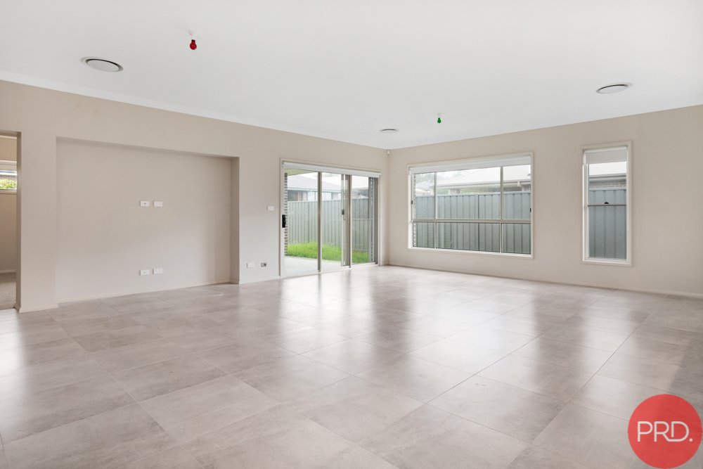 23 Grand Parade RUTHERFORD 6