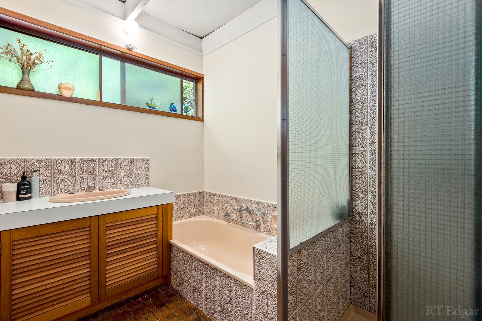 Real Estate and Property in 23 Grimes Road, Point Lonsdale, VIC