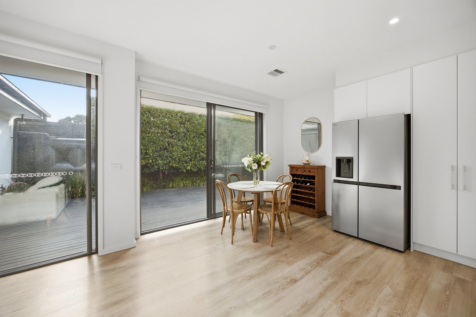 Gallery: 2/3 Haines Street