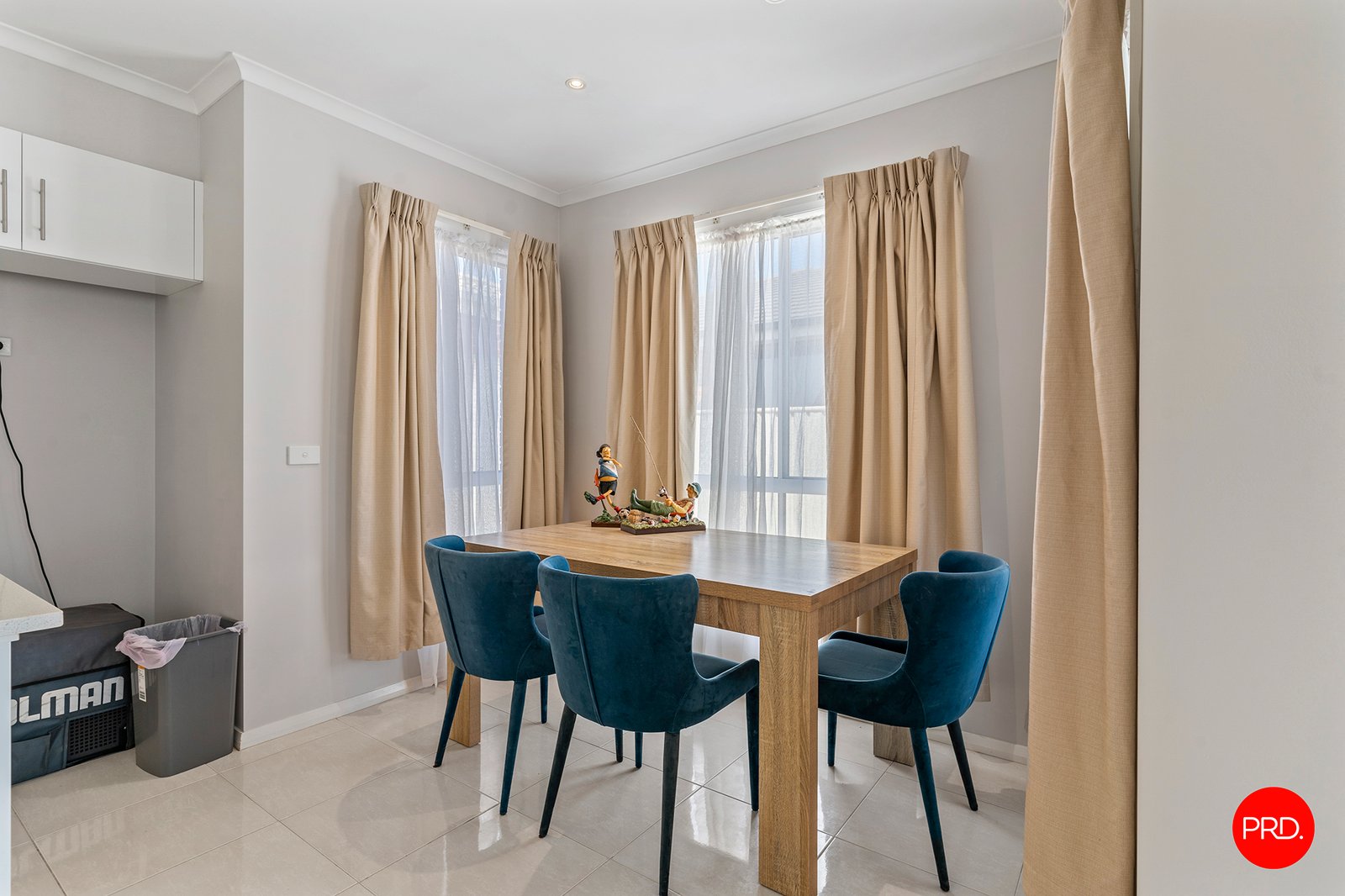 23 Hall Street WHITE HILLS 8