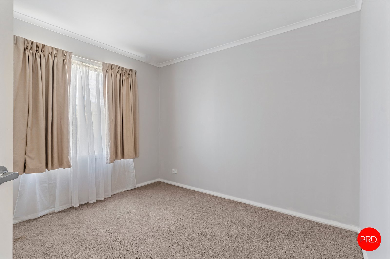 23 Hall Street WHITE HILLS 14