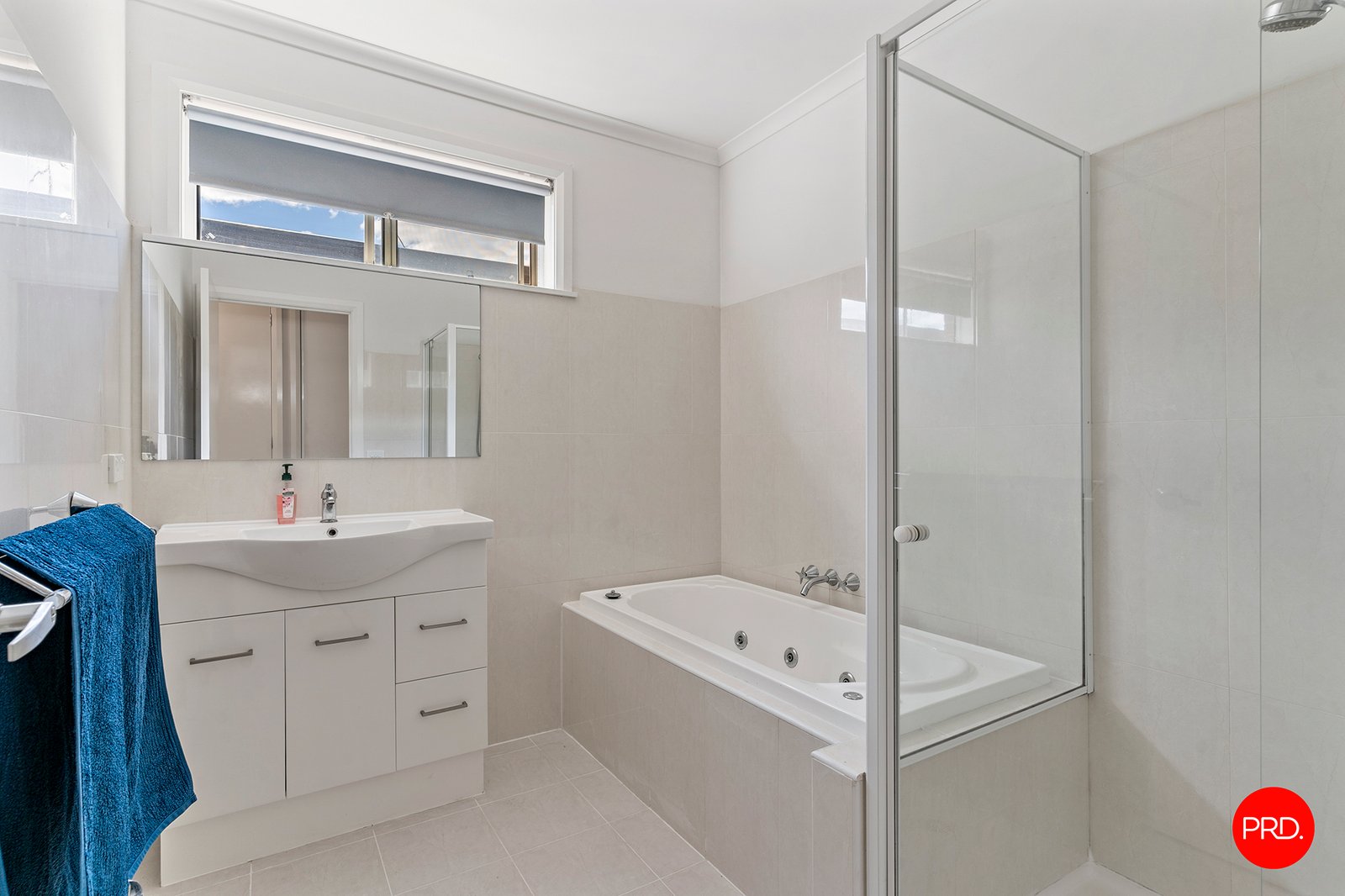 23 Hall Street WHITE HILLS 15