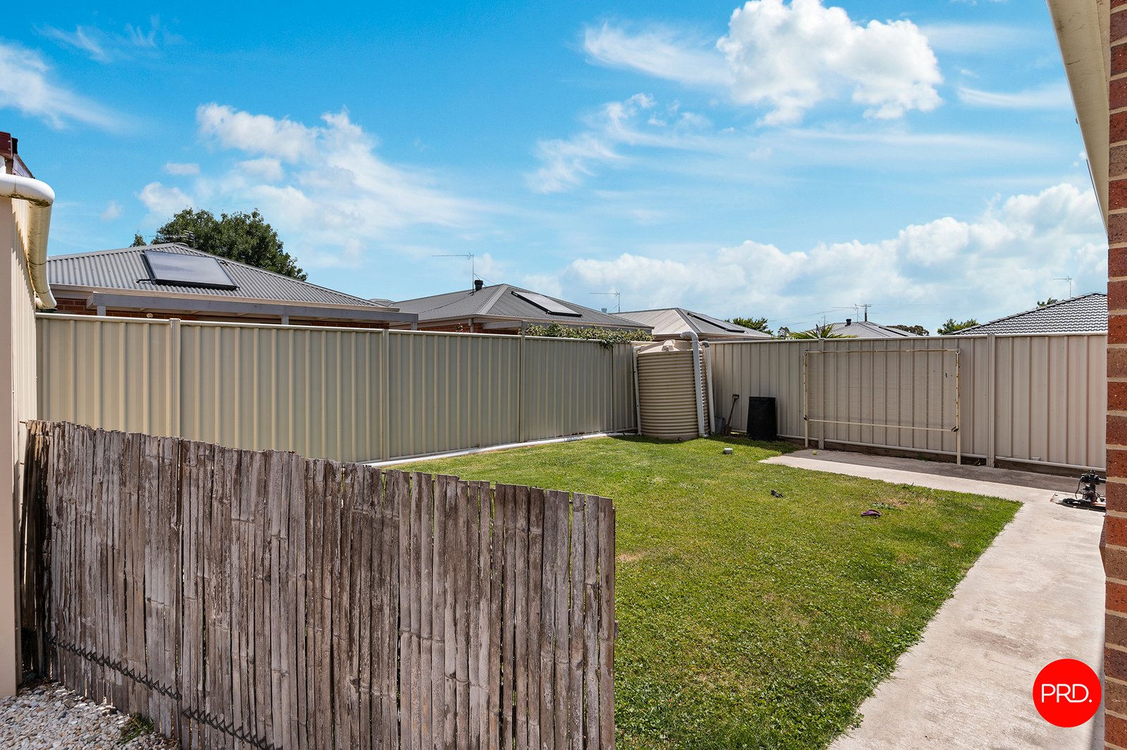 23 Hall Street WHITE HILLS 18