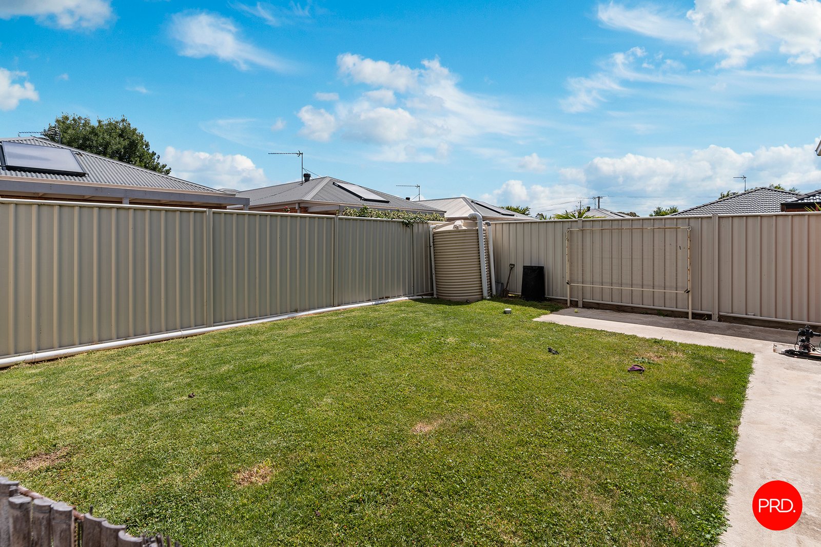 23 Hall Street WHITE HILLS 19