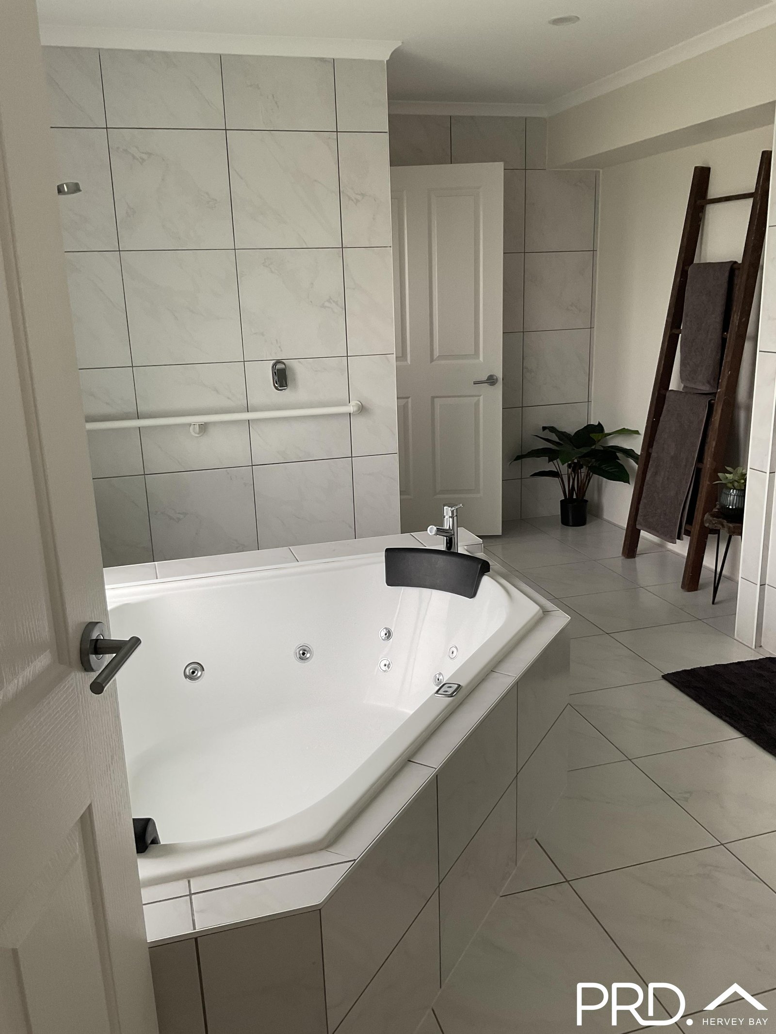 23 Hamer Street URANGAN 15