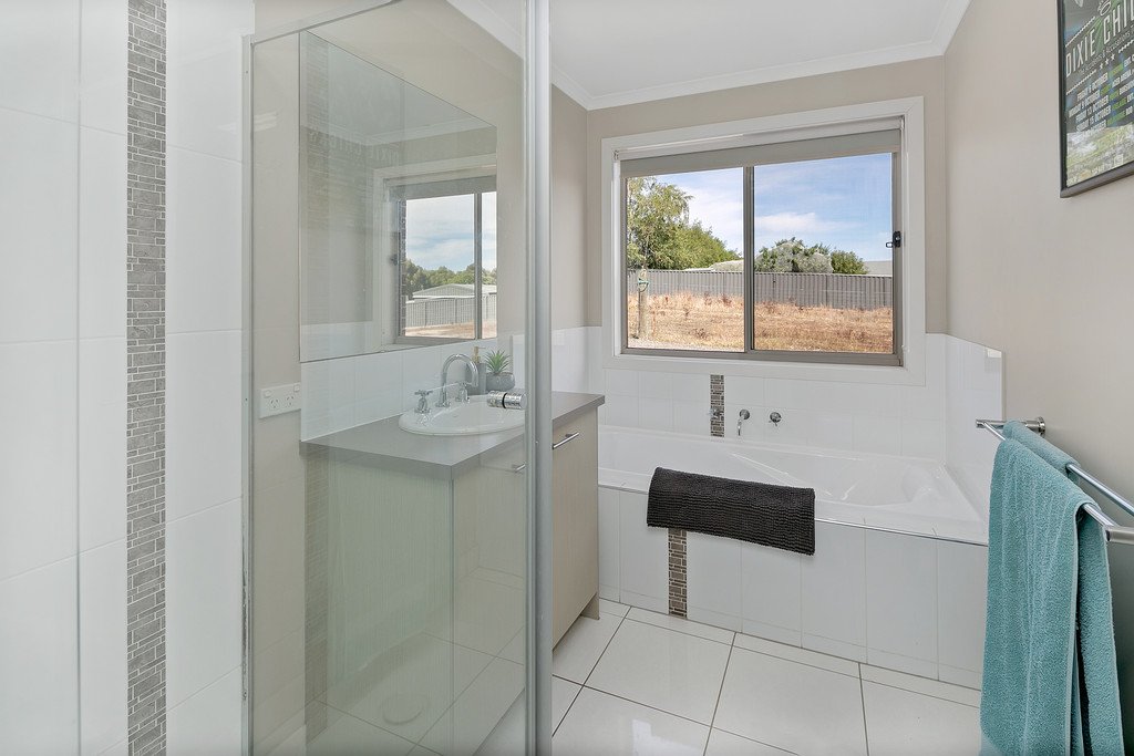 23 Hamlin Street MINERS REST 11