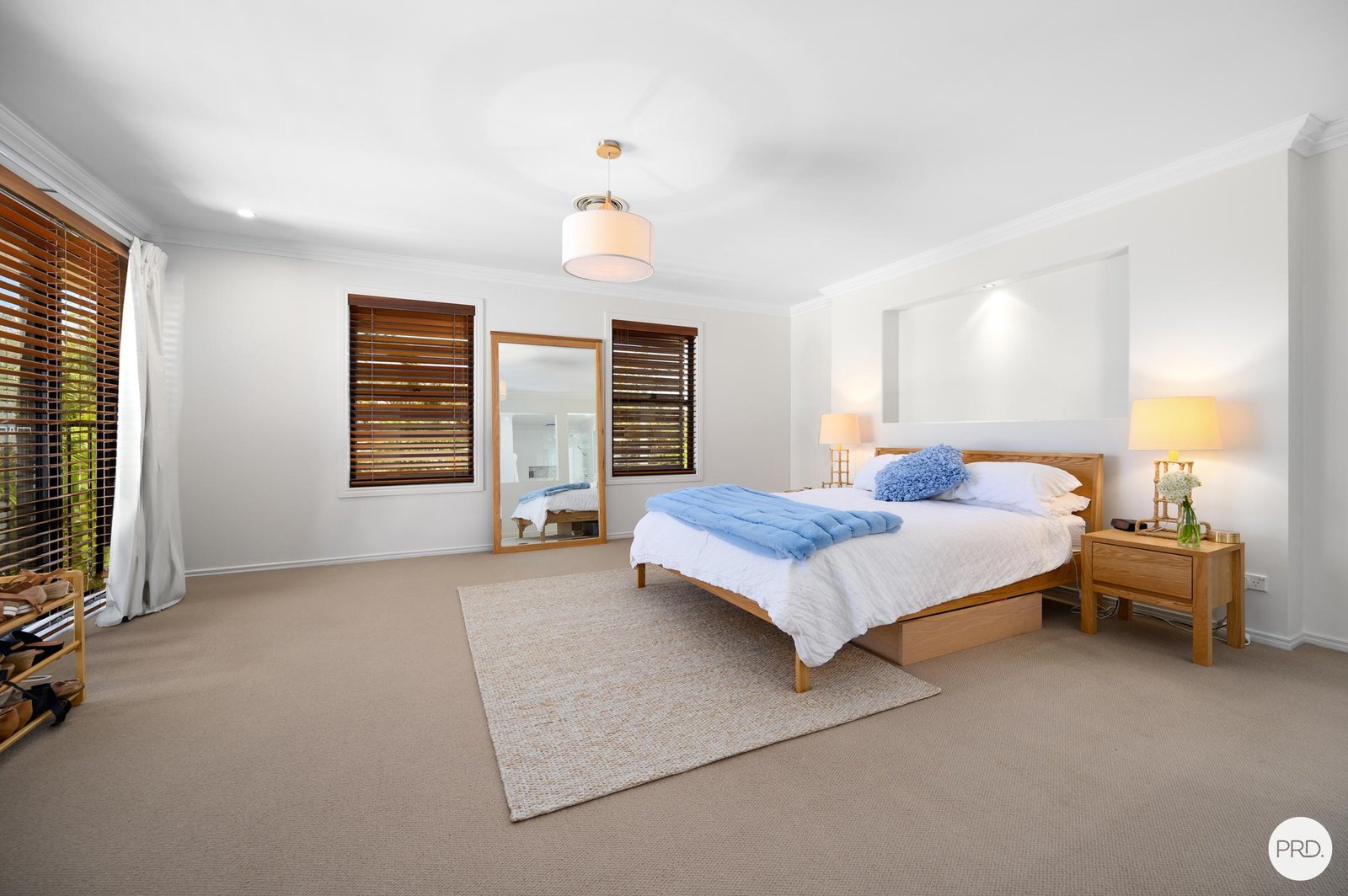 2/3 Harcourt Crescent SOUTHPORT 7