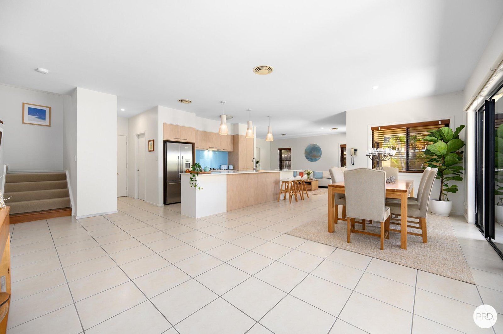 2/3 Harcourt Crescent SOUTHPORT 2