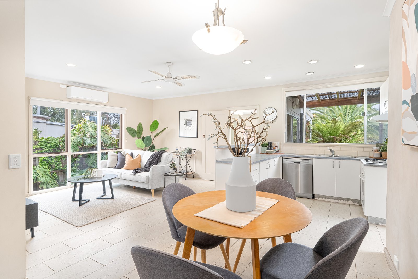 Gallery: 23 Hawthorn Avenue