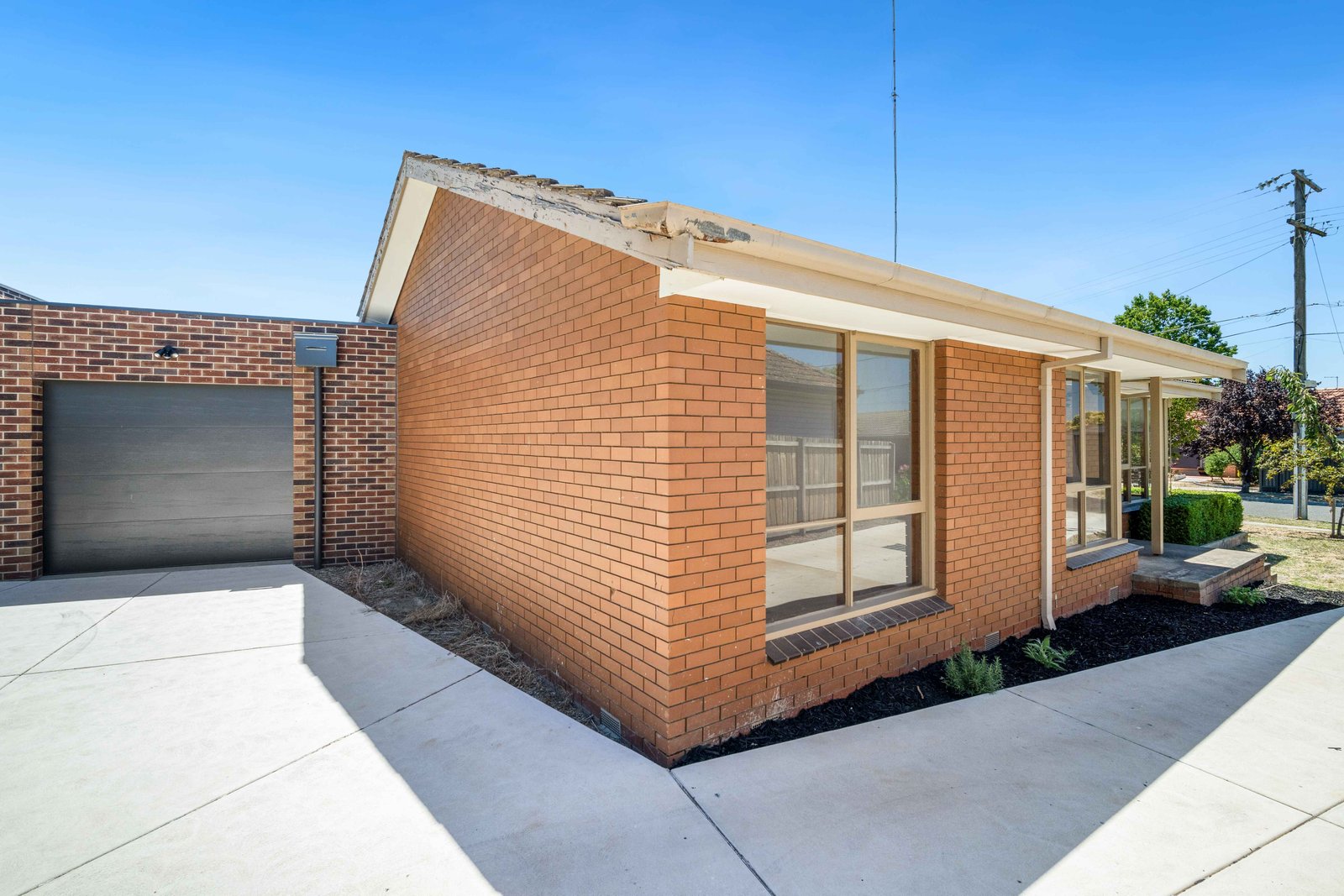 Gallery: 23 Head Street