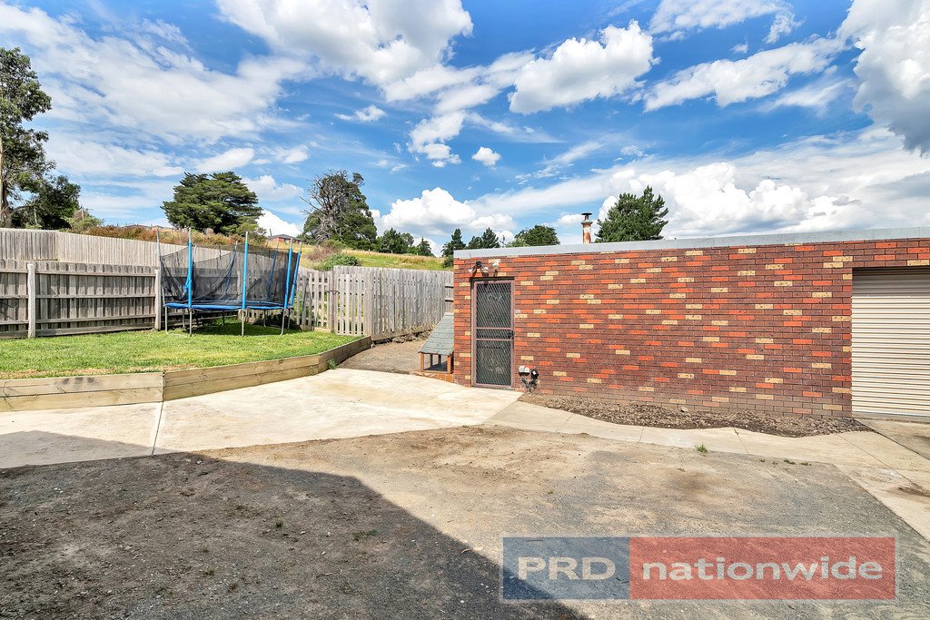 23 Heales Street MOUNT PLEASANT 12