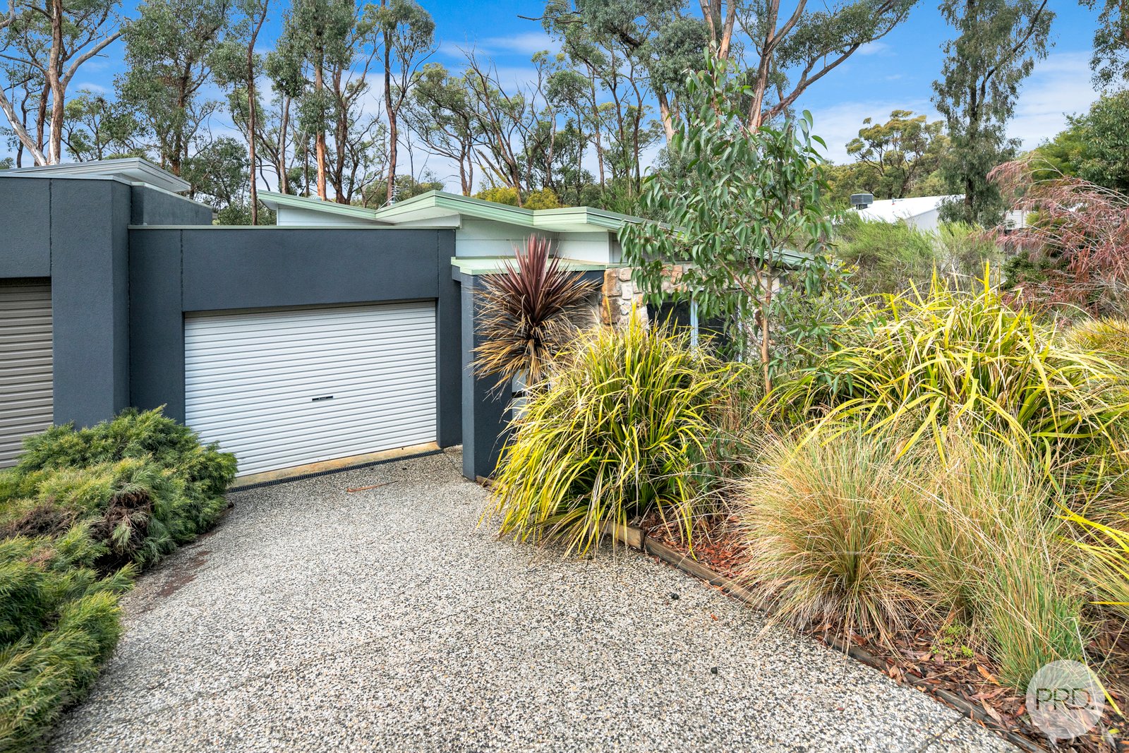 2/3 Hickory Lane CRESWICK 1