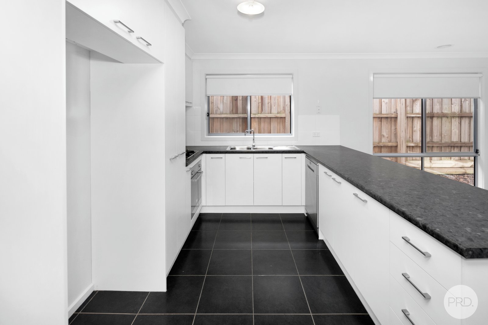 2/3 Hickory Lane CRESWICK 7