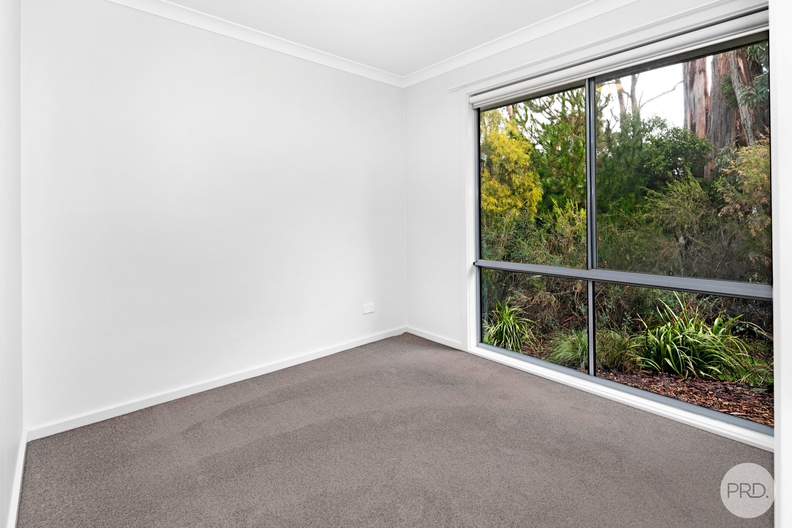 2/3 Hickory Lane CRESWICK 11