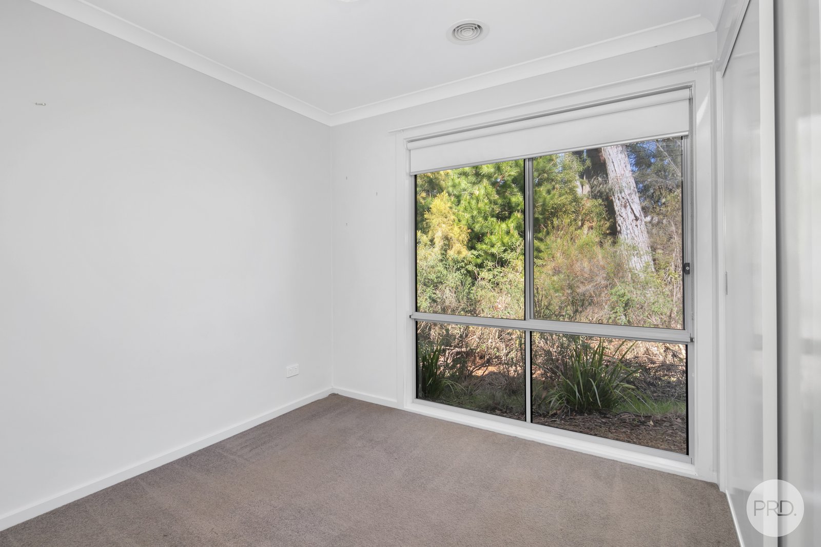 2/3 Hickory Lane CRESWICK 6