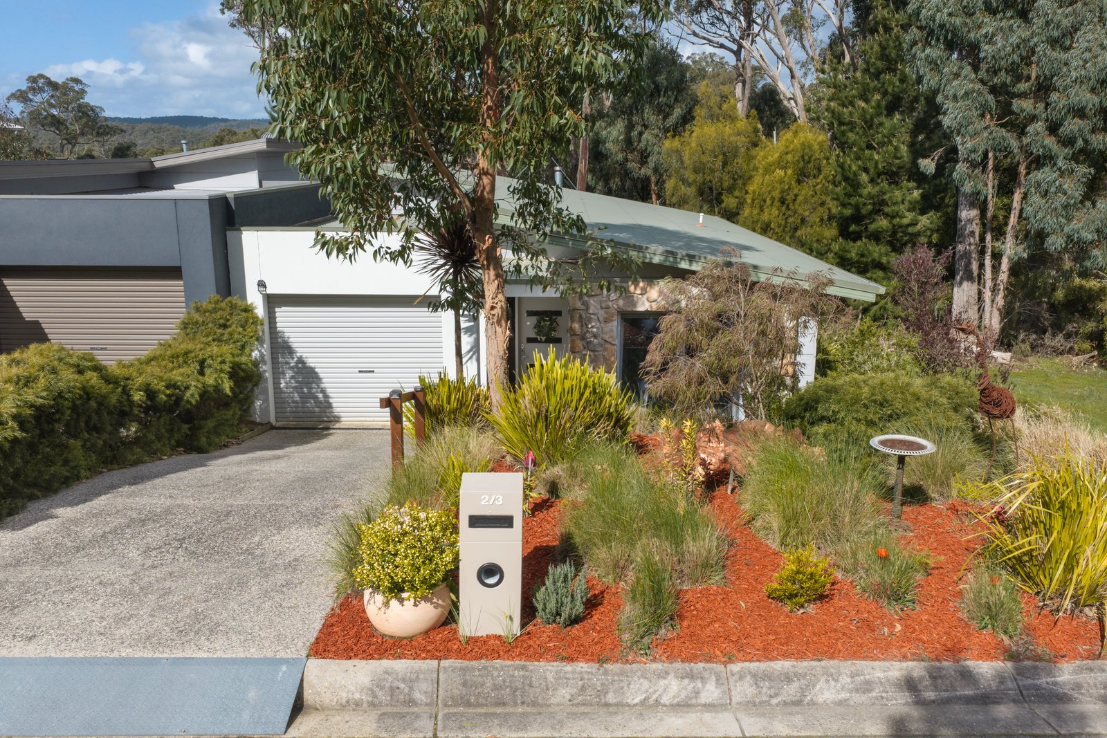 2/3 Hickory Lane CRESWICK 1