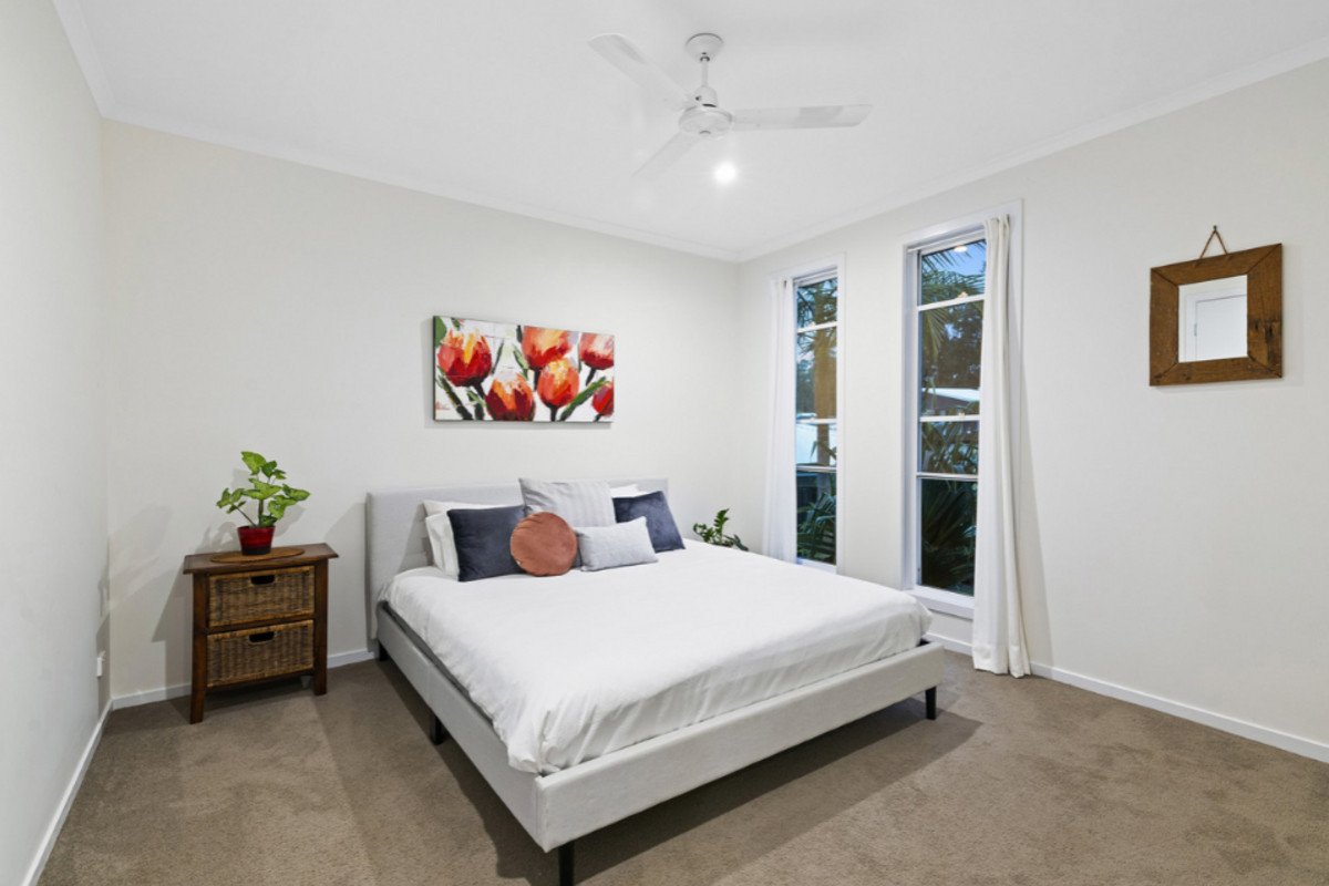 23 Hidden Cove Tallebudgera 16