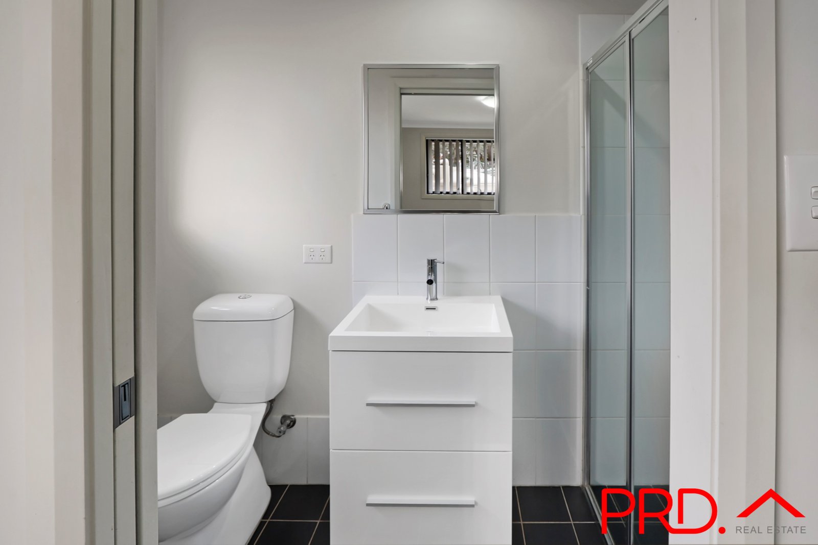 23 Higgins Lane TAMWORTH 12