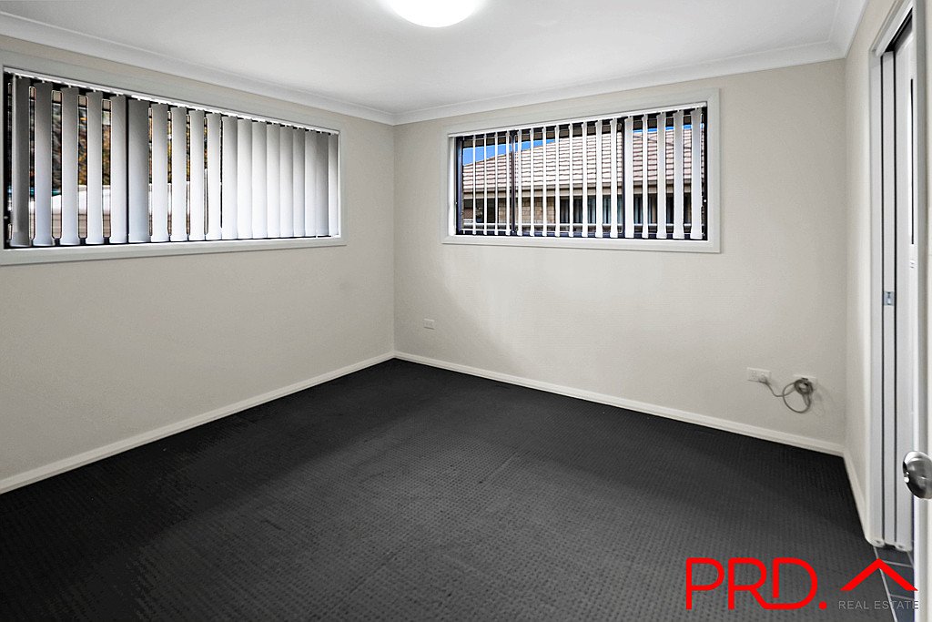 23 Higgins Street TAMWORTH 11