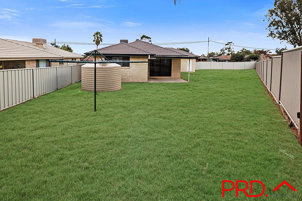 23 Higgins Street TAMWORTH 16