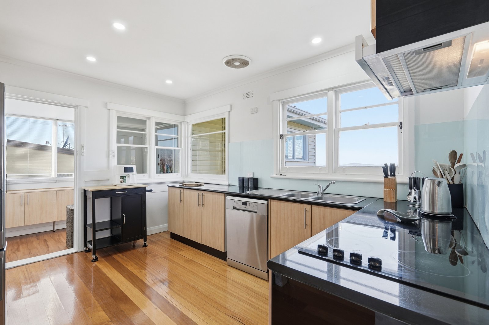 23 Hill Street BELLERIVE 3