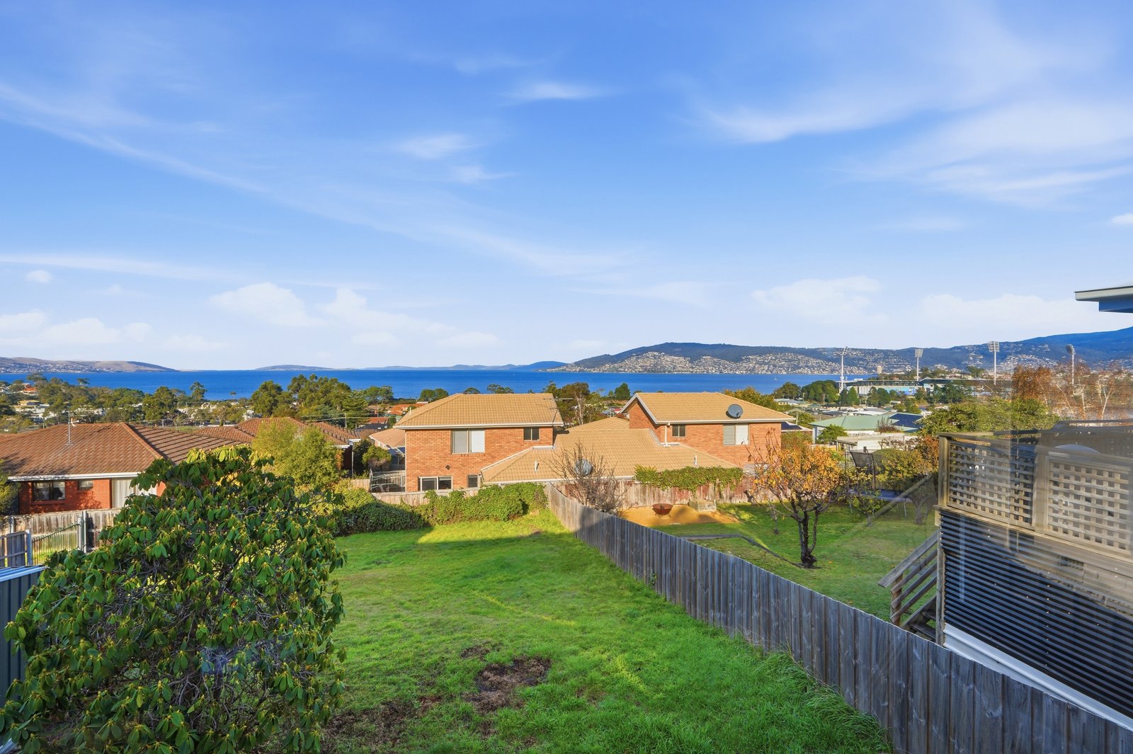 23 Hill Street BELLERIVE 14