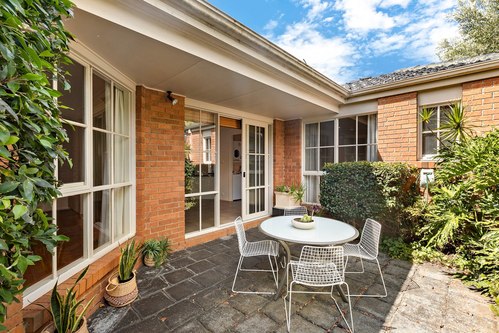 Real Estate and Property in 2/3 Hinton Road, Glen Huntly, VIC