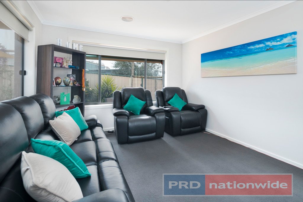 23 Horwood Drive CANADIAN 8