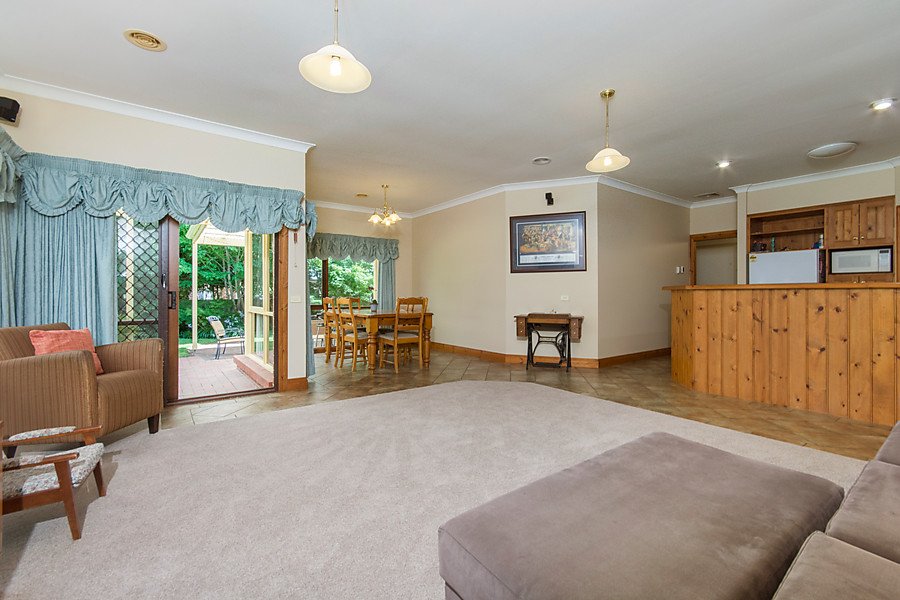 Gallery: 23 James Court