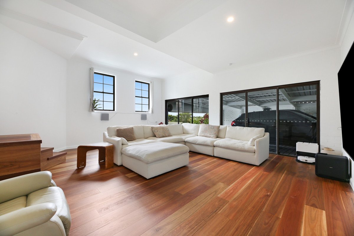 23 Joeith Court Miami 7