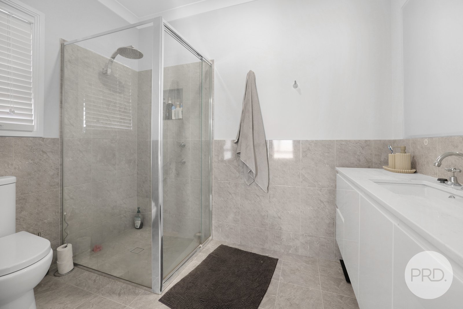 23 Jubata Drive TAMWORTH 6