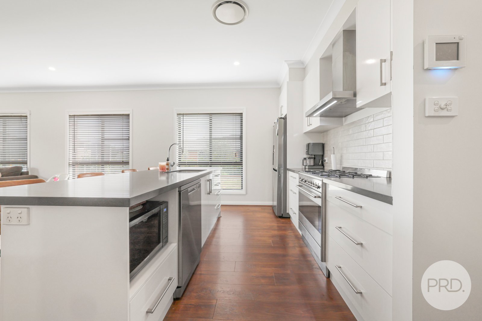 23 Jubata Drive TAMWORTH 9