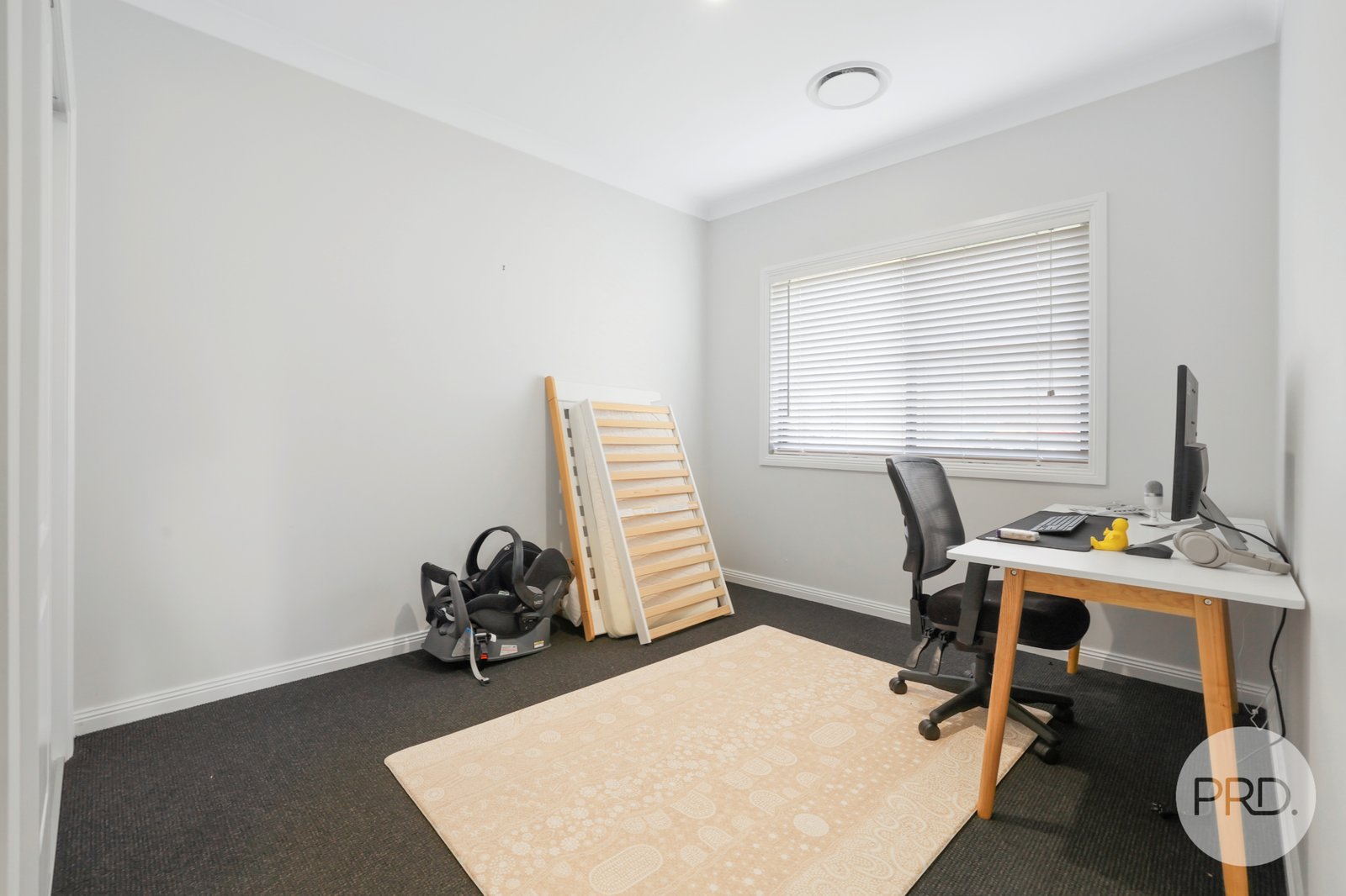 23 Jubata Drive TAMWORTH 17