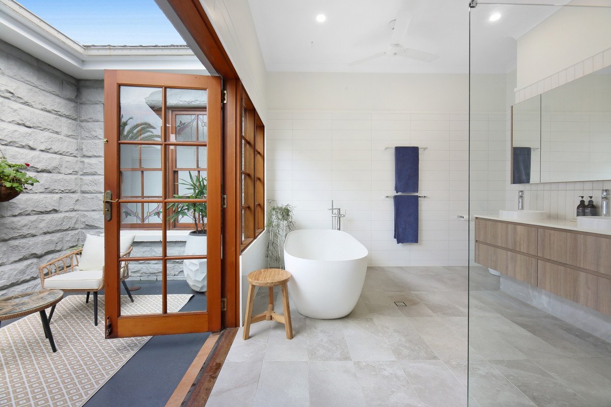 23 Julie Way Mudgeeraba 21