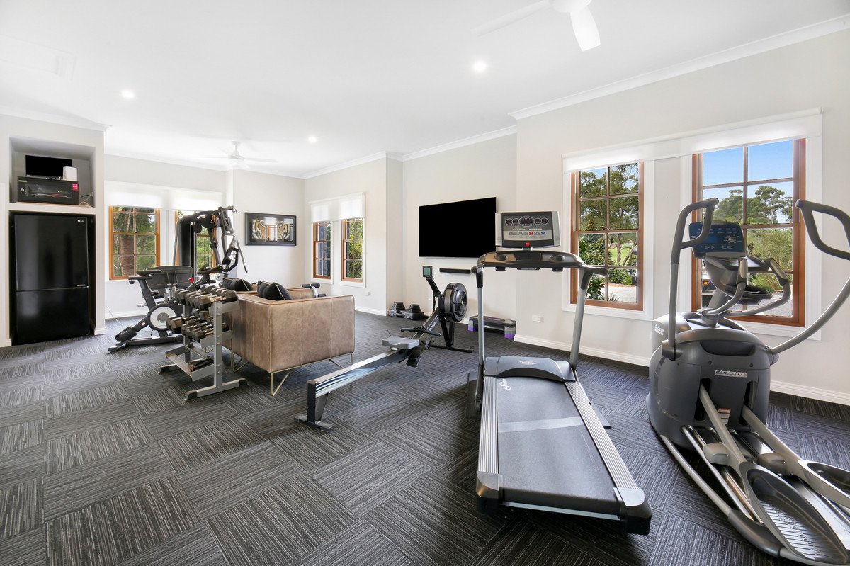 23 Julie Way Mudgeeraba 27