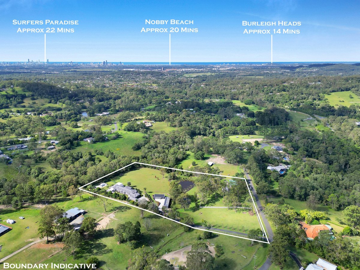 23 Julie Way Mudgeeraba 35