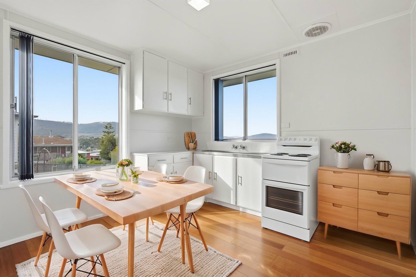 23 Kanooka Street ROKEBY 8