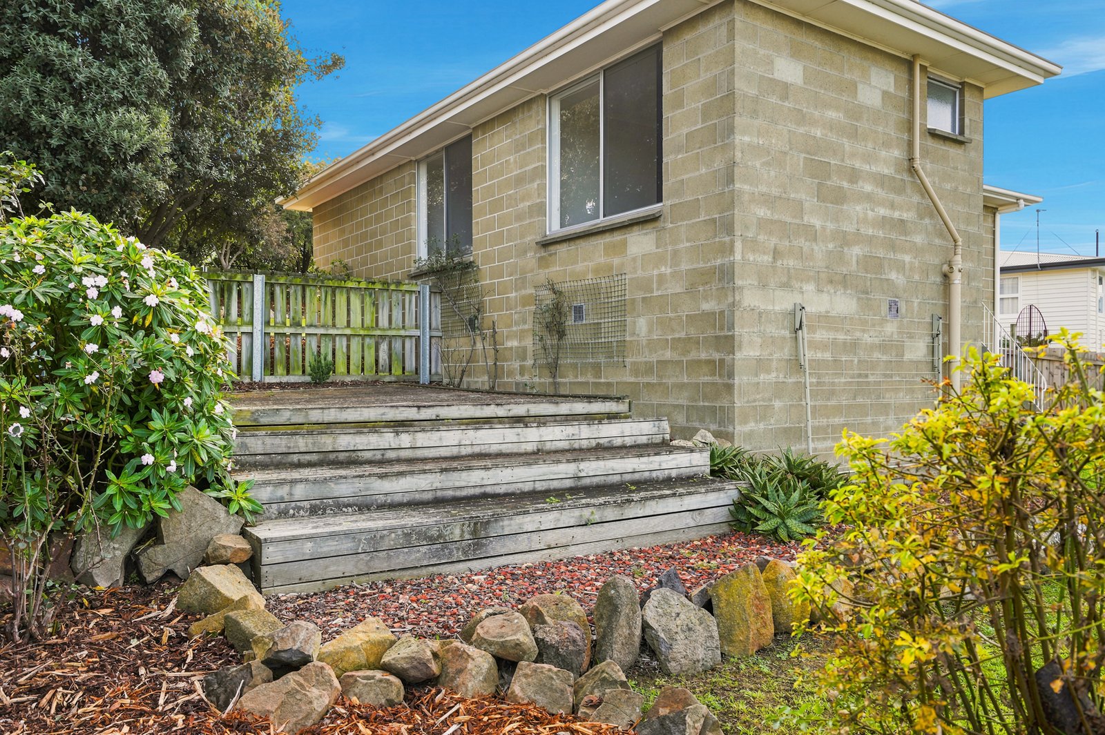 23 Kanooka Street ROKEBY 19