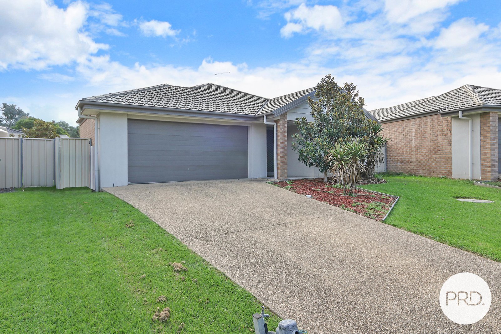 23 Kendall Drive HAMILTON VALLEY 3