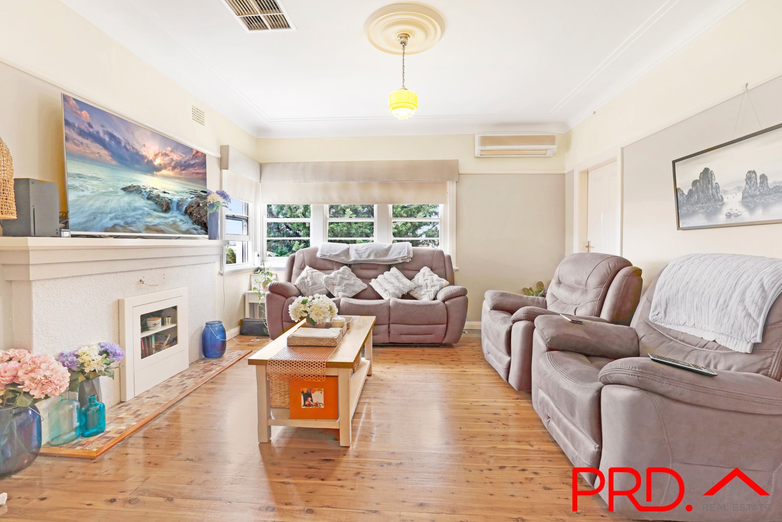 23 Kent Street TAMWORTH 5