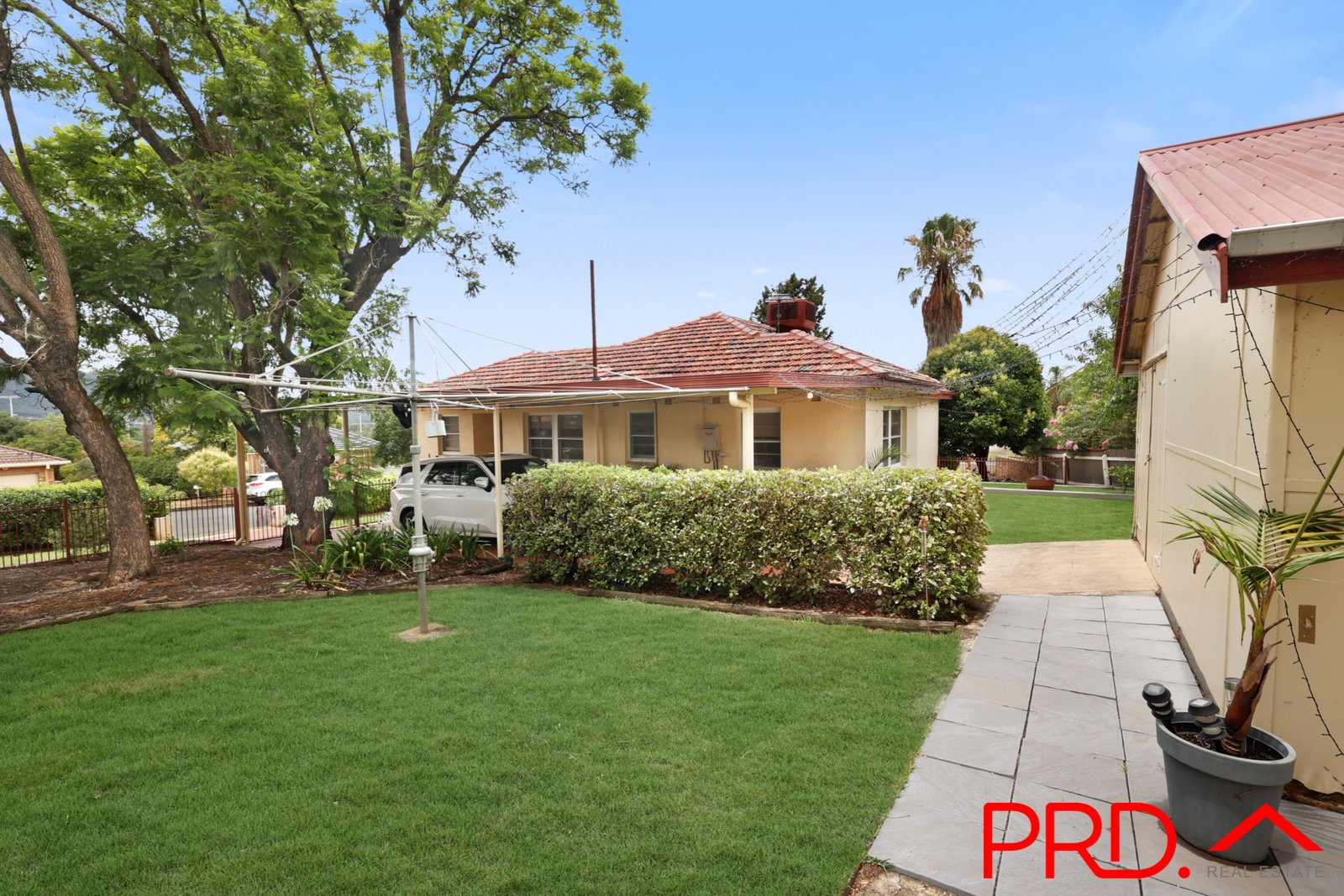 23 Kent Street TAMWORTH 13