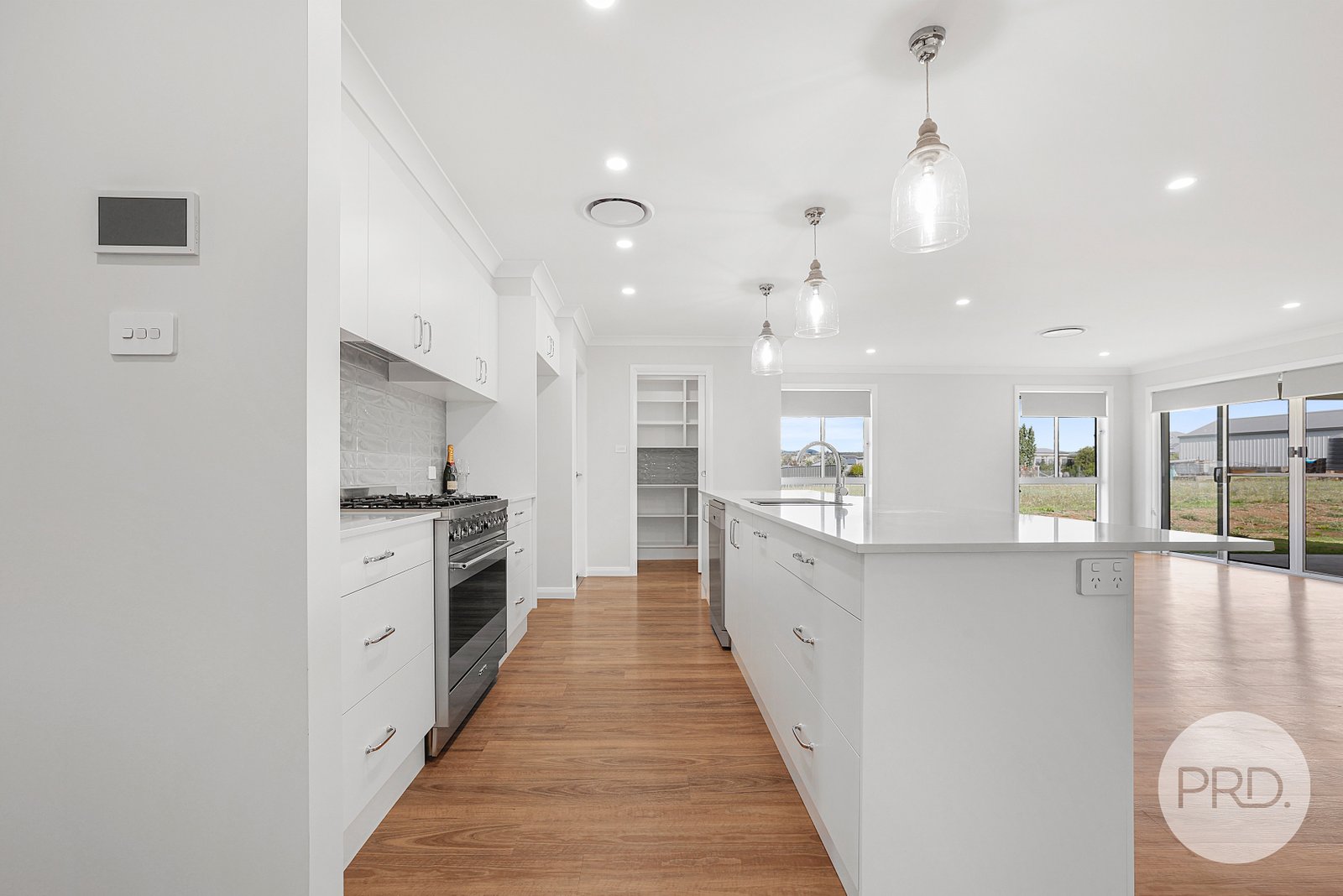 23 Kestral Street TAMWORTH 8