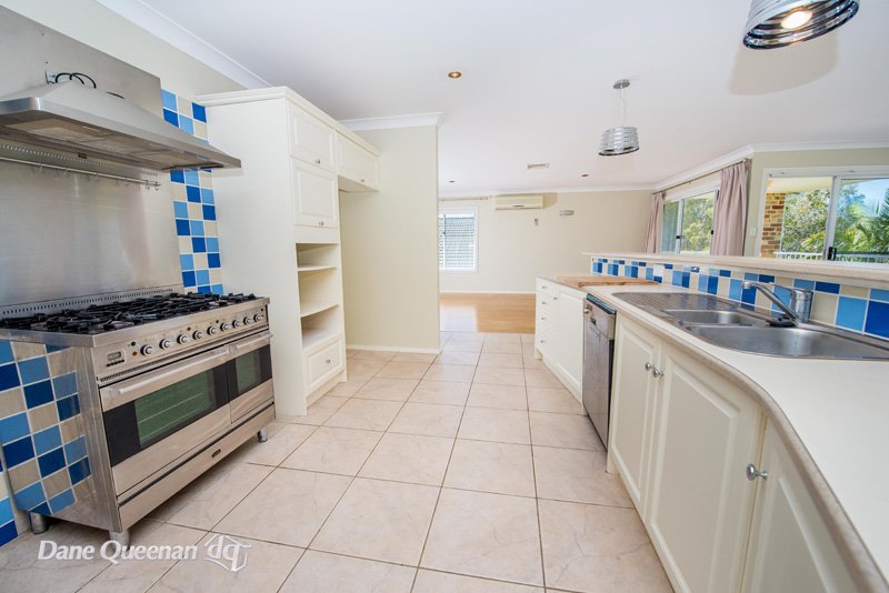 23 Kestrel Avenue SALAMANDER BAY 5