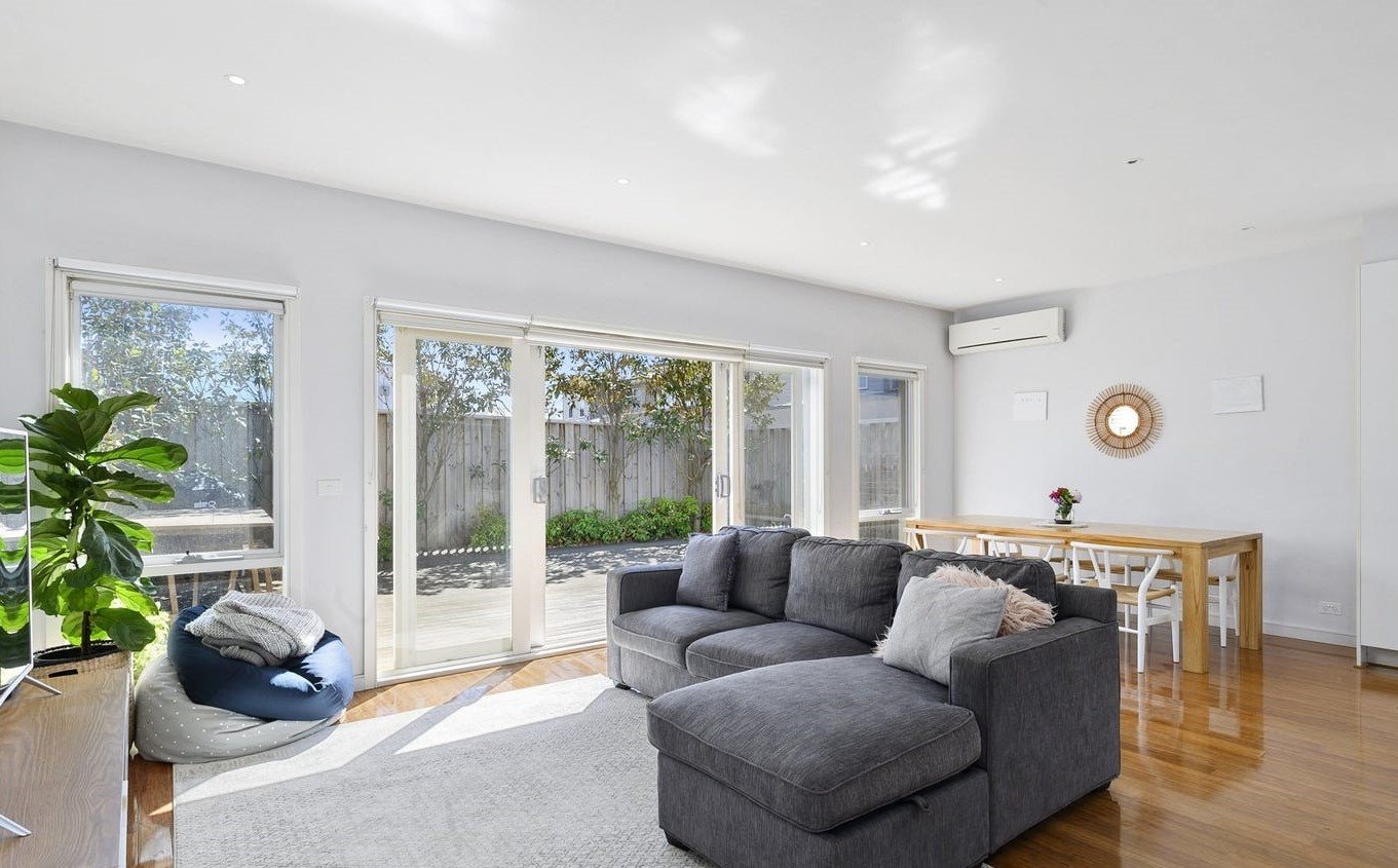 Gallery: 2/3 Kilgour Court