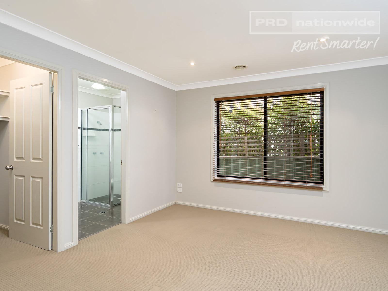 2/3 Kimberley Drive TATTON 5