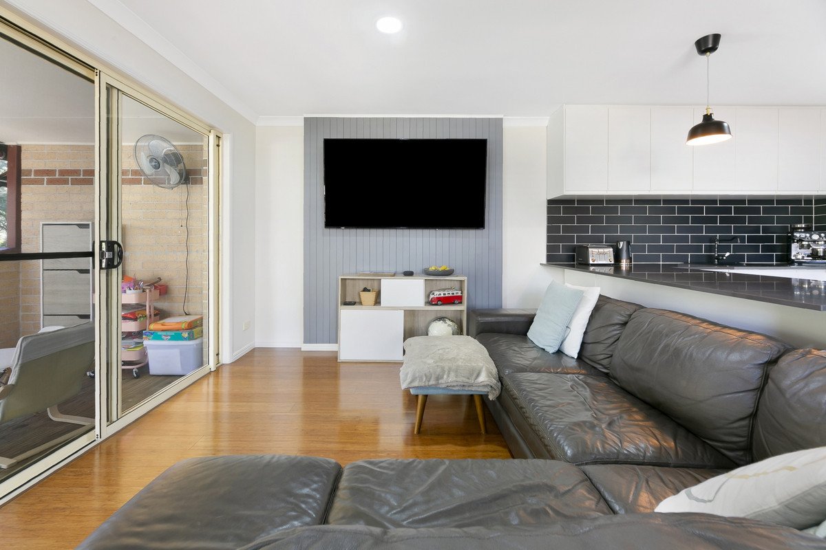 2/3 Kingia Court Burleigh Heads 5