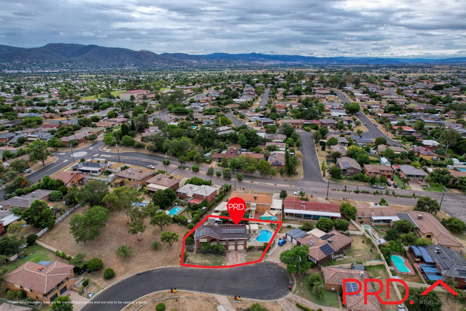 23 Kuloomba Street TAMWORTH 24