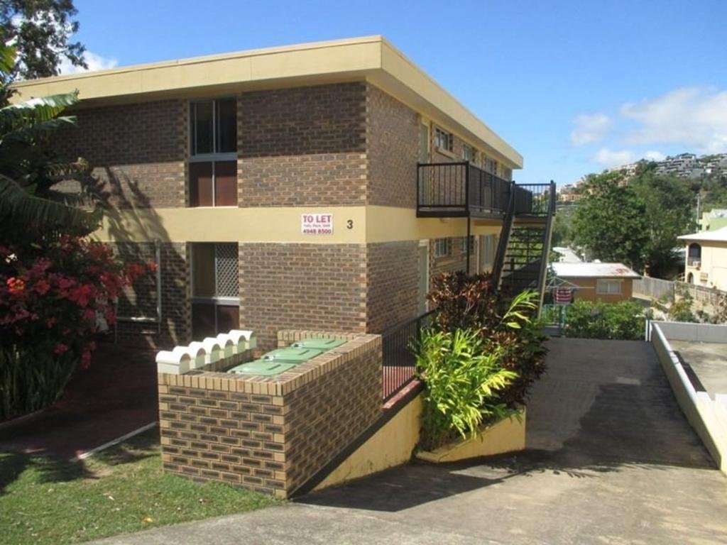 2/3 Lamond Street AIRLIE BEACH 1